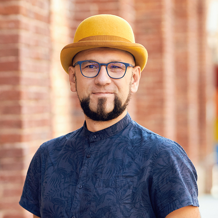 Victor - Co-founder & Art Director at Qubstudio